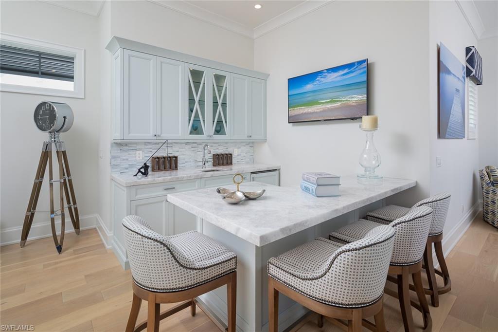 BAYFRONT GARDENS - Residential