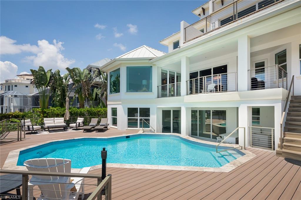 BAYFRONT GARDENS - Residential