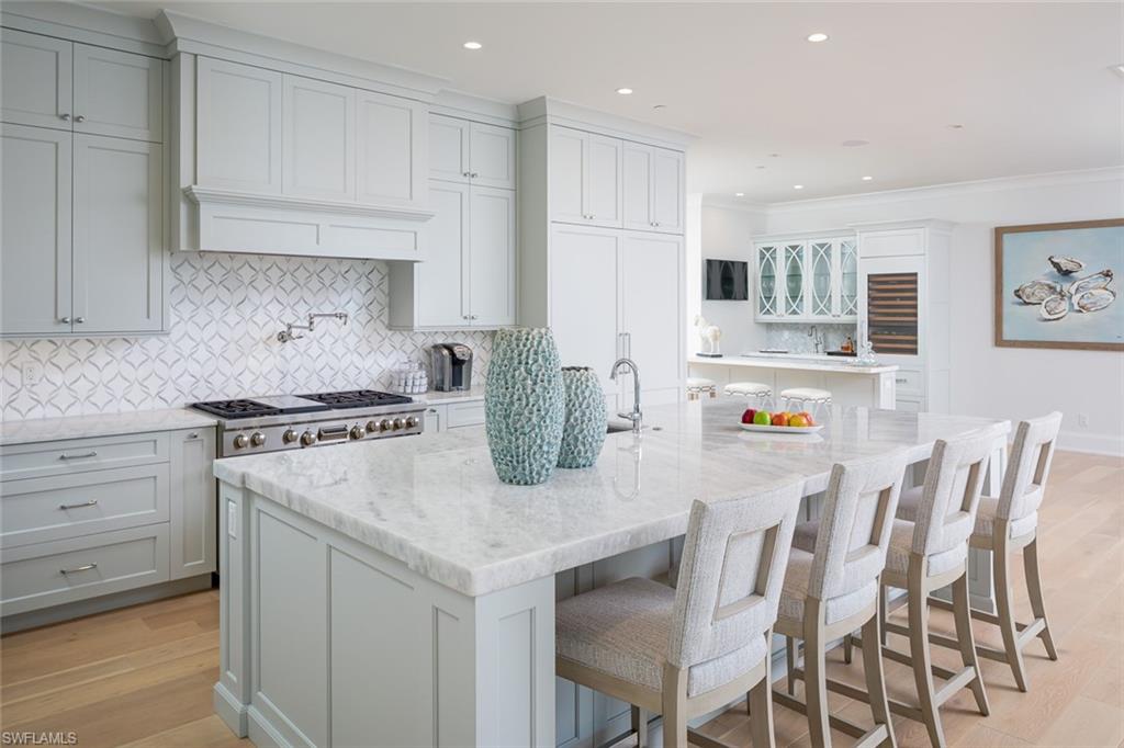 BAYFRONT GARDENS - Residential