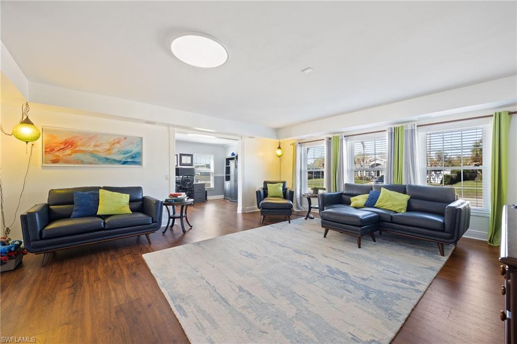 BUCKINGHAM PARK - Residential