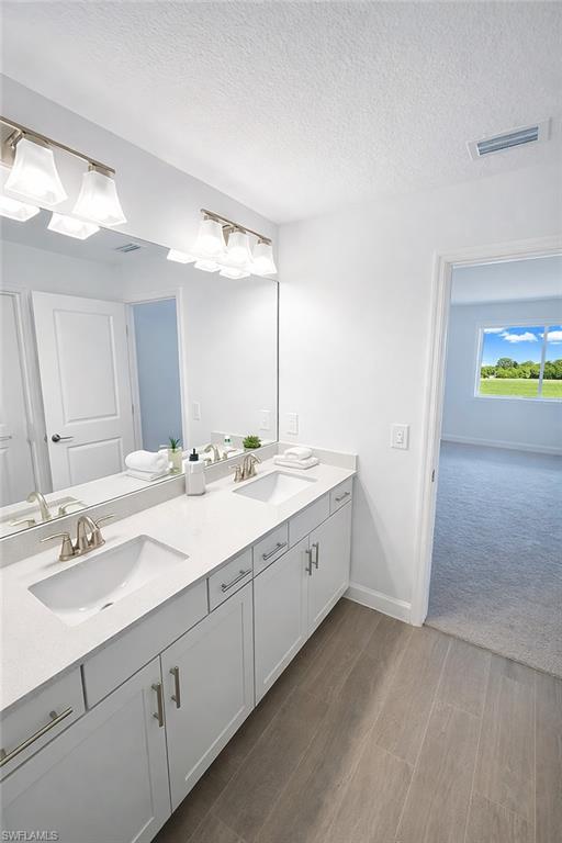 VERDANA VILLAGE - Residential Lease