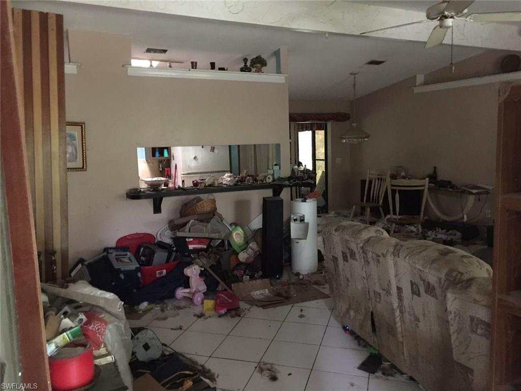 LIVINGSTON WOODS - Residential