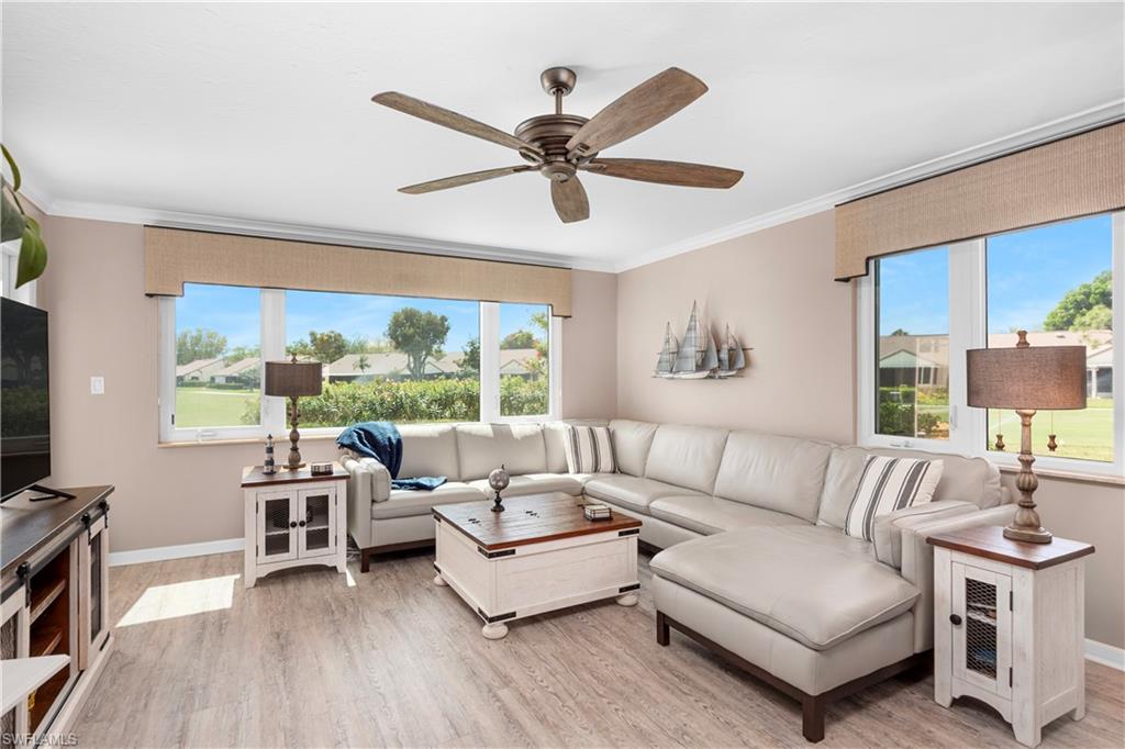 SEVEN LAKES - Residential