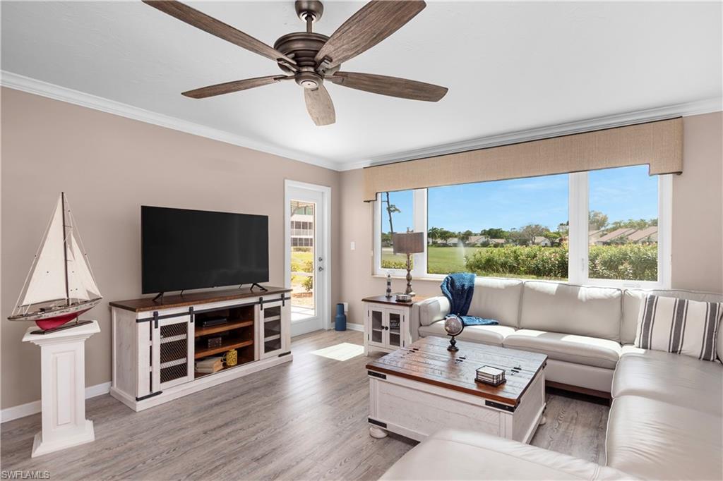 SEVEN LAKES - Residential