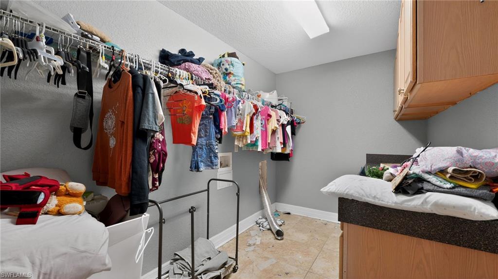 BURNT STORE LAKES - Residential