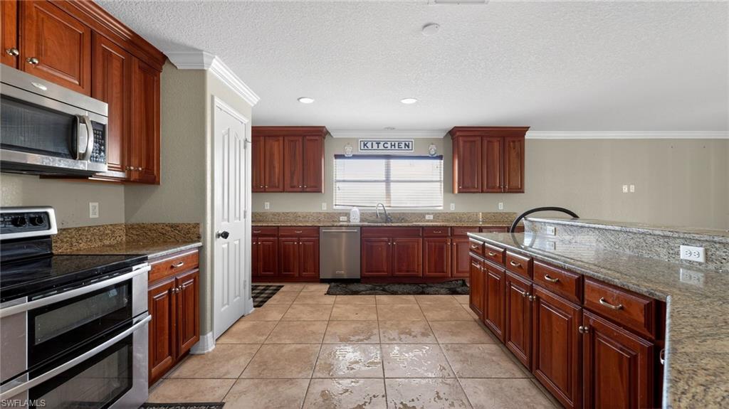 BURNT STORE LAKES - Residential