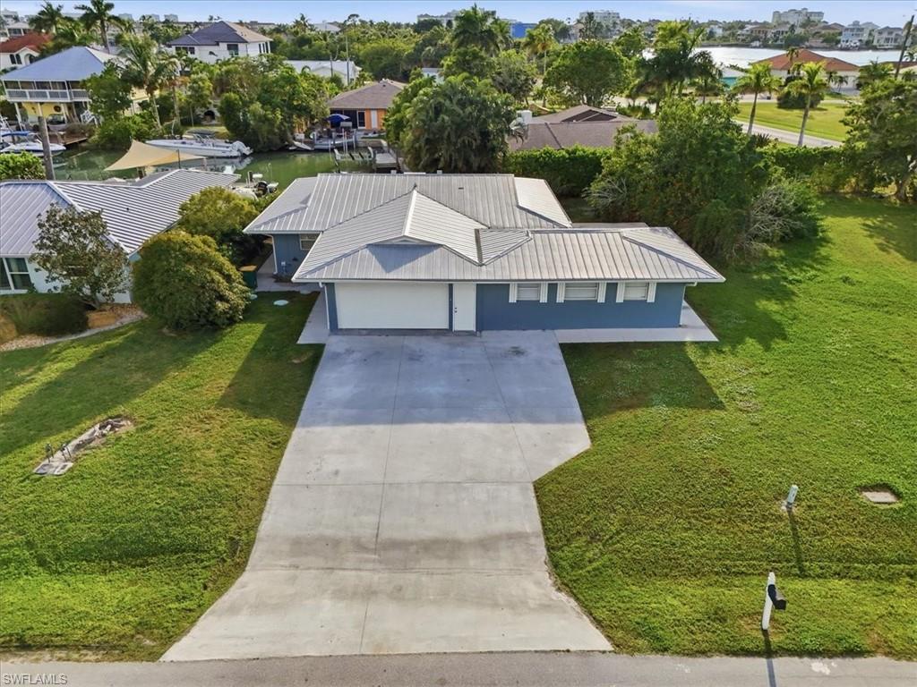 108 San Salvador ST