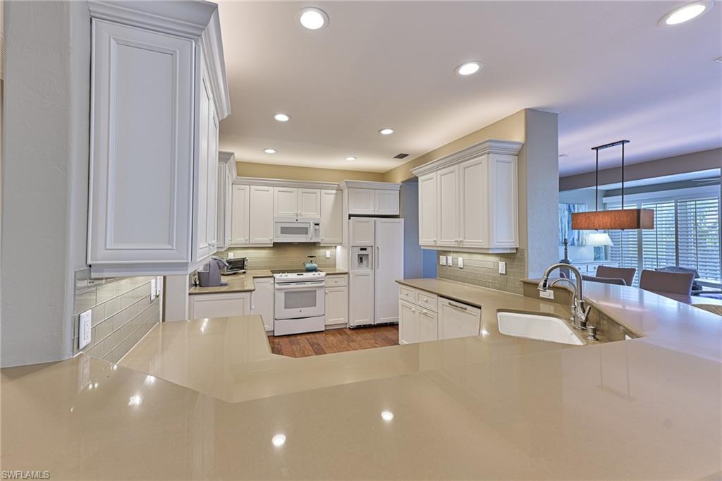 VILLAS AT BAREFOOT BEACH - Residential