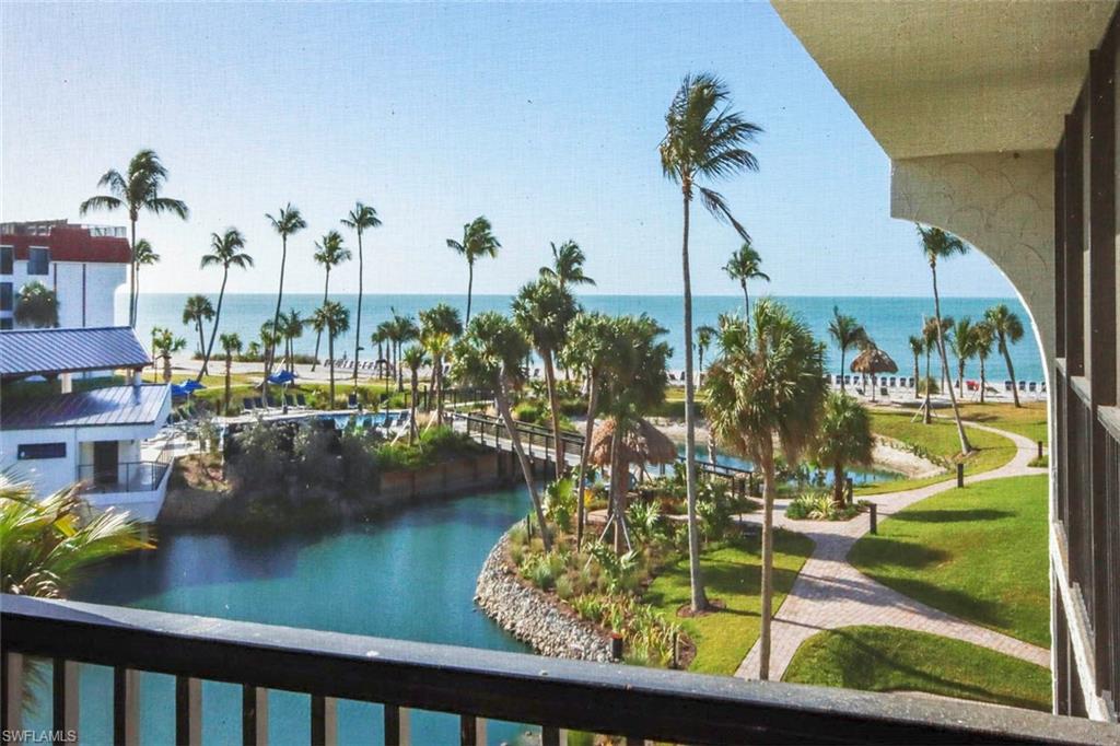 POINTE SANTO DE SANIBEL CONDO - Residential