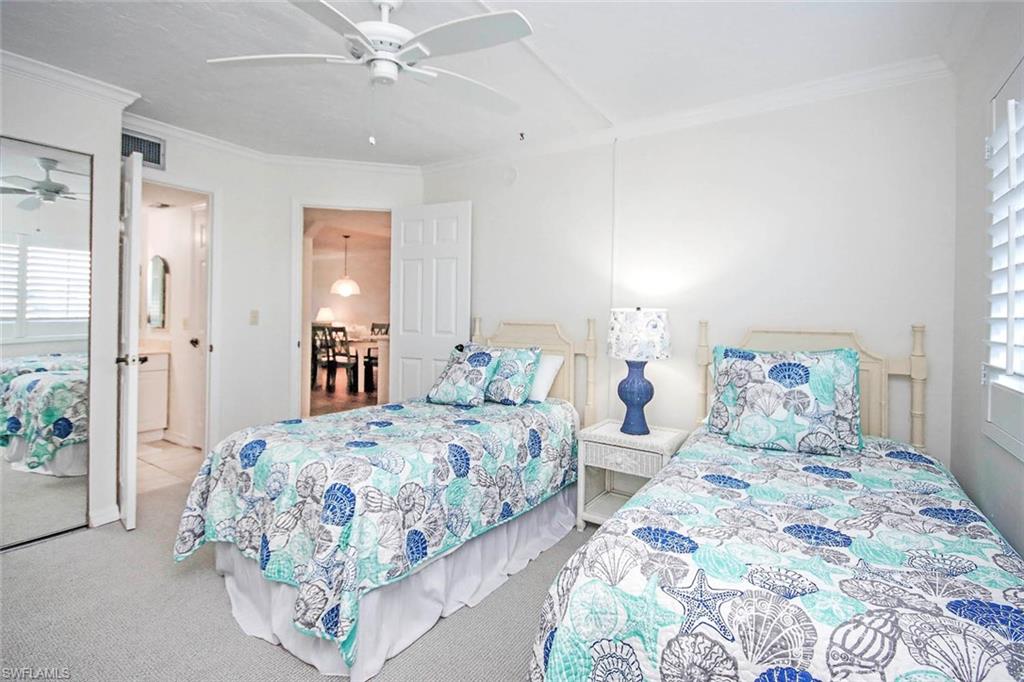 POINTE SANTO DE SANIBEL CONDO - Residential