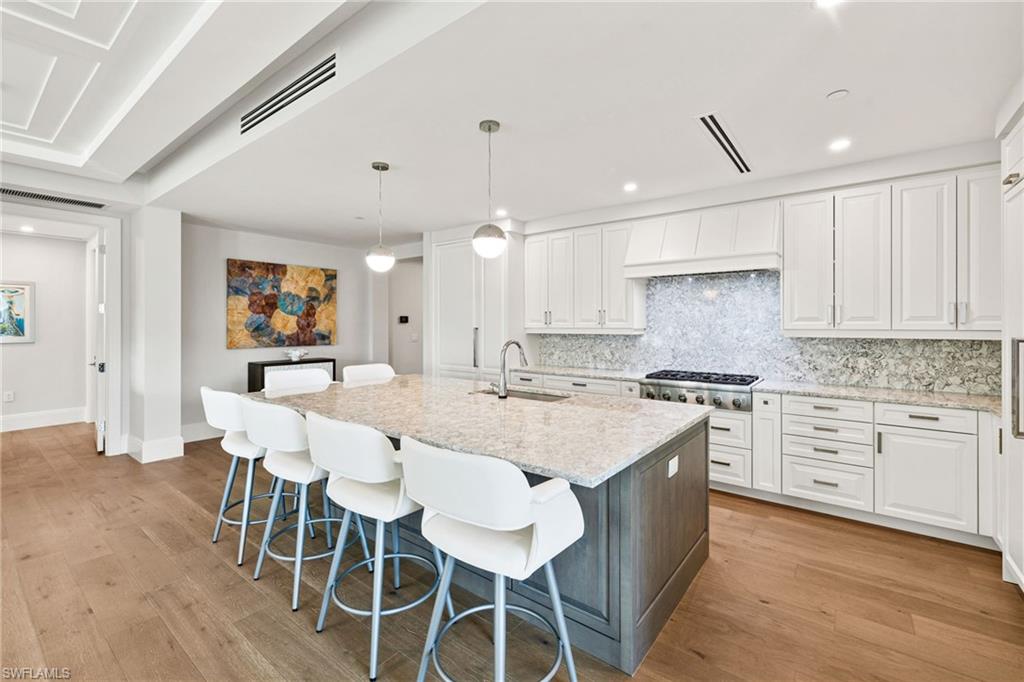 1130 3rd AVE S 207