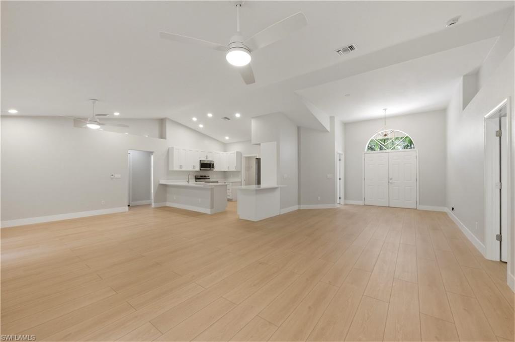 GOLDEN GATE ESTATES - Residential