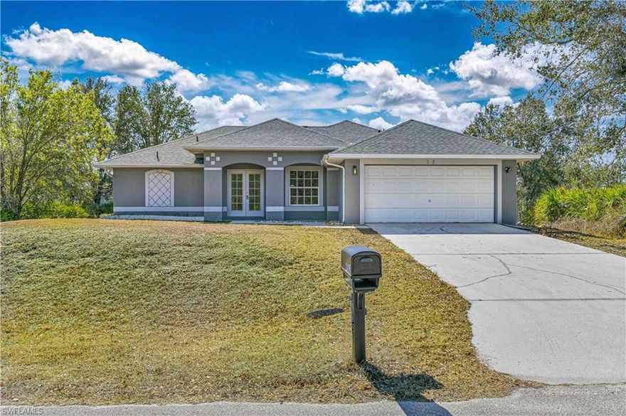 Welcome home! This 4 bedroom plus den and 2 car garage home offers room for the whole family. Conveniently located just off Sunshine Blvd the property is close to Veterans park, shopping, and grocery stores. 
The open floor plan is ideal for entertaining or relaxed family living, creating the perfect setting for making lasting memories. White French doors lead to a den, providing the privacy needed for a comfortable home office or flex space. The primary suite is a true highlight—don’t miss the impressive remodeled master shower! The kitchen features newer appliances and flows seamlessly into the main living areas. Enjoy worry free living with a BRAND NEW ROOF Jan 2026, Well equipment 2022, AC 2025, Stove 2026, Microwave 2026, Fridge 2025, Washer/Dryer 2025. 
Step outside to an expansive yard with plenty of space for a pool, outdoor living, and more. As an added bonus, the lot directly behind the home is also available for sale separately, offering a rare opportunity for additional privacy, expansion, or investment.
Don’t miss this unique property—call today to make it your own!