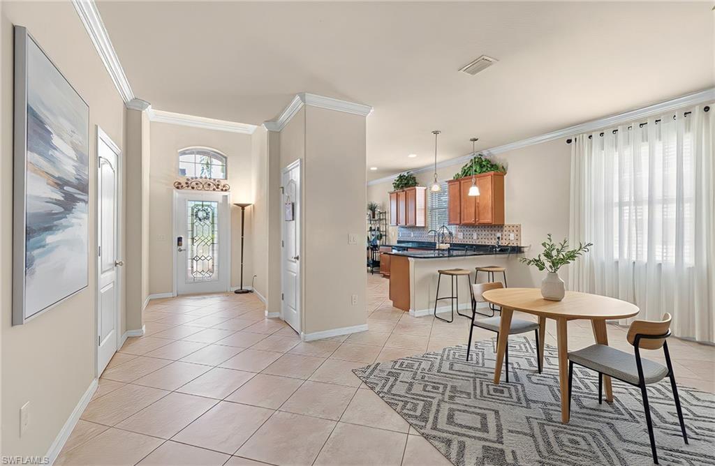 OLYMPIA POINTE - Residential