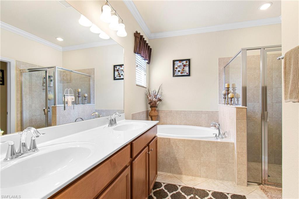 OLYMPIA POINTE - Residential