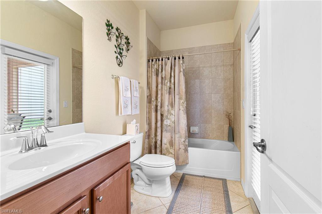 OLYMPIA POINTE - Residential