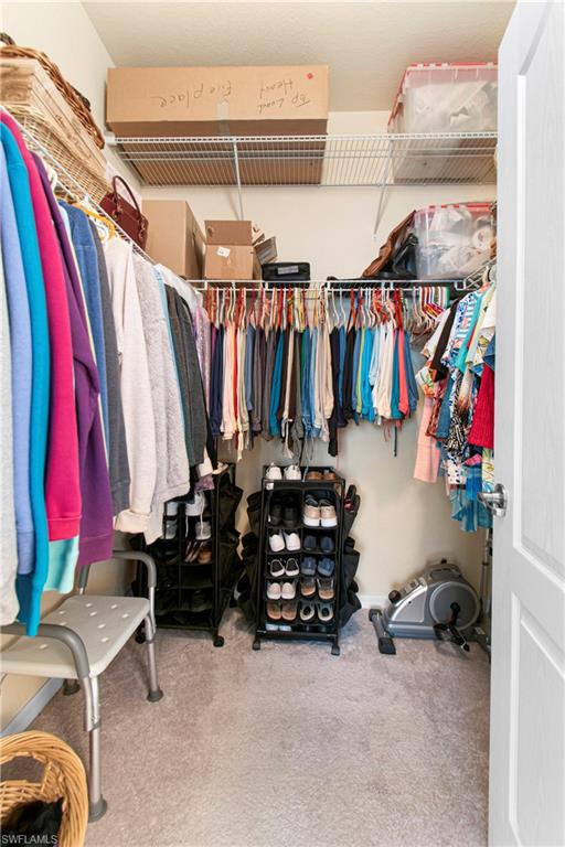 OLYMPIA POINTE - Residential