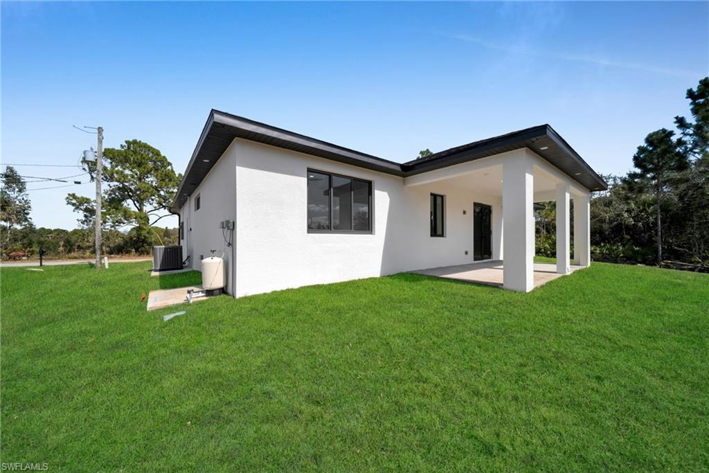 LEHIGH ACRES - Residential