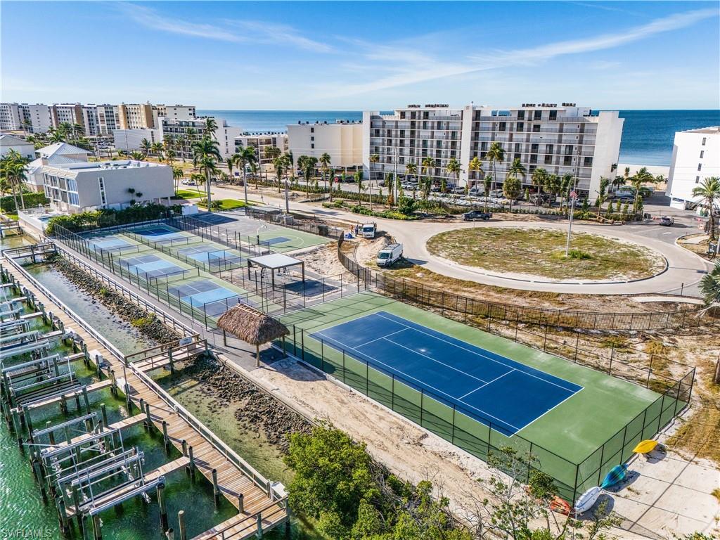 SEASCAPE CONDO - Residential