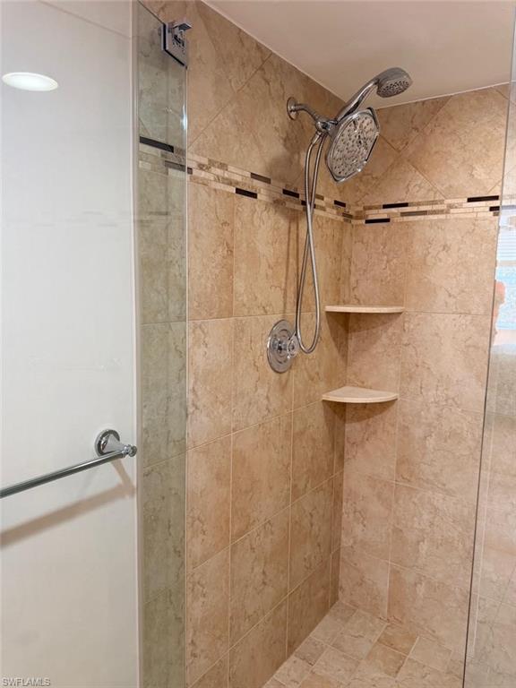 NAPLES COVE - Residential