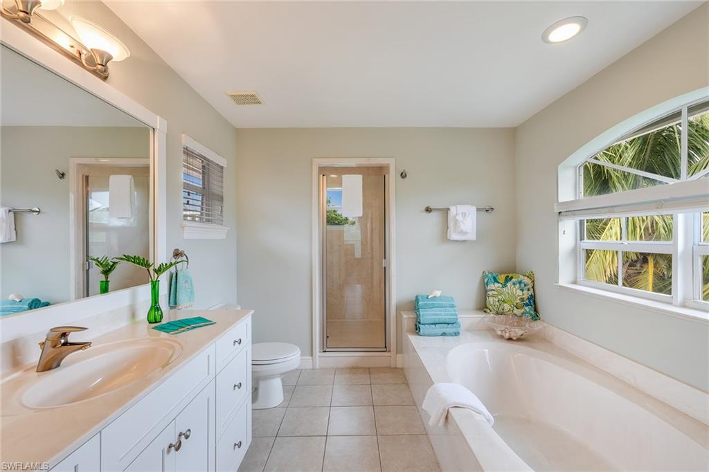 CAPTIVA BEACH - Residential