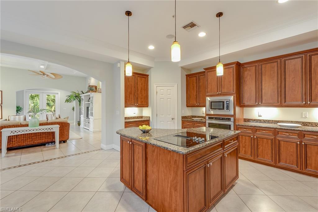 CAPTIVA BEACH - Residential