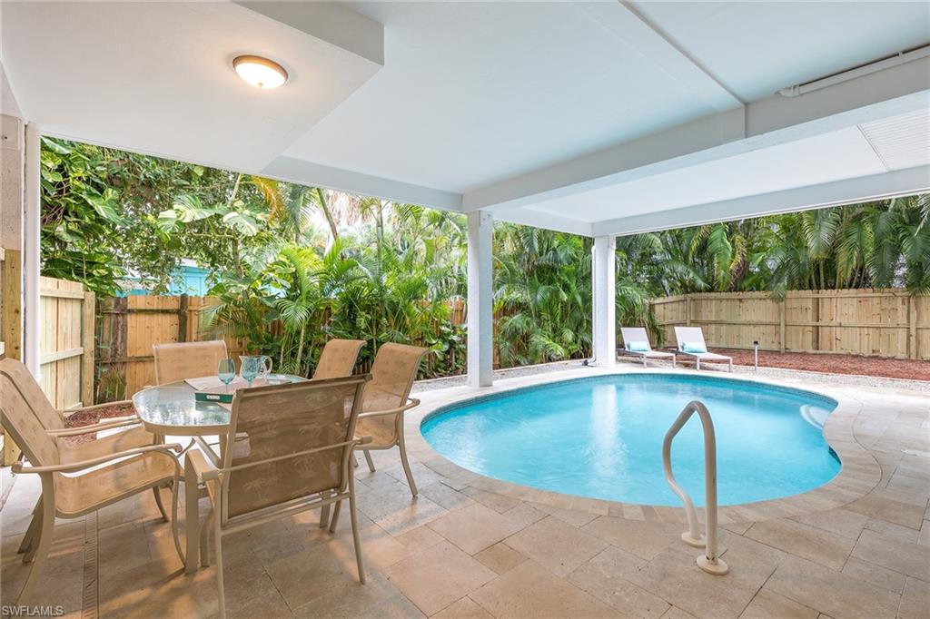 CAPTIVA BEACH - Residential