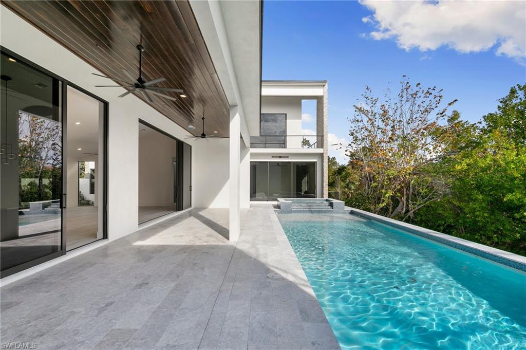 HIDEAWAY BEACH - Residential