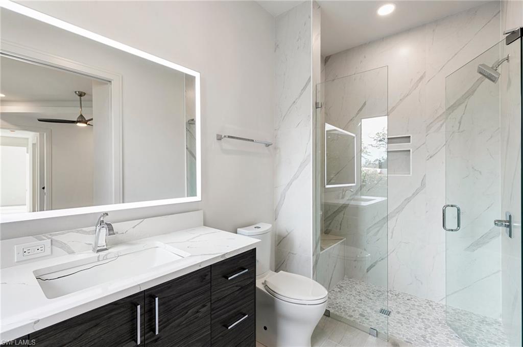 HIDEAWAY BEACH - Residential