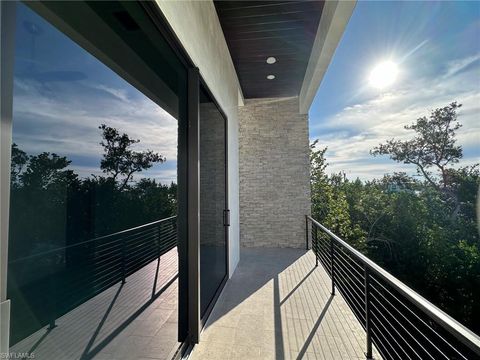 A home in MARCO ISLAND