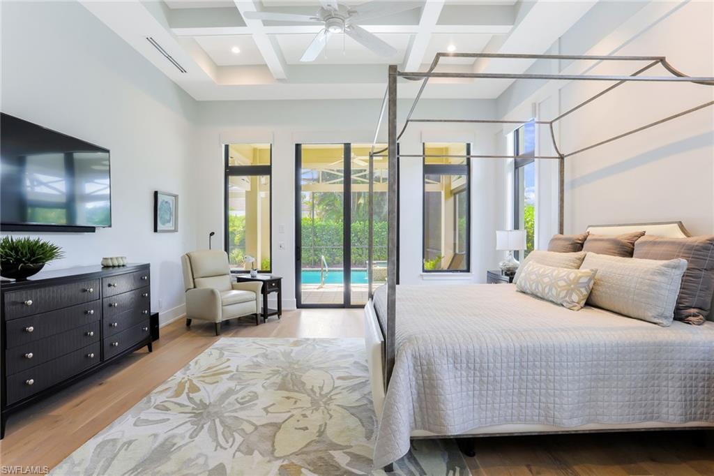 MOORINGS - Residential