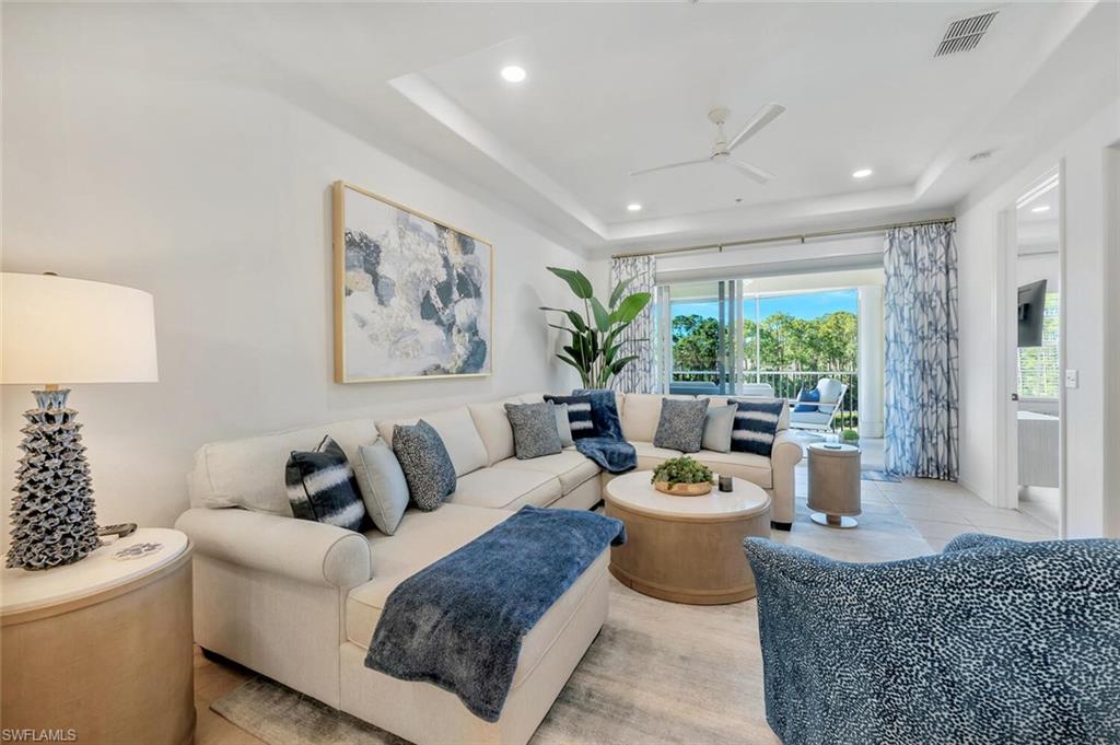 LAKE BARRINGTON - Residential