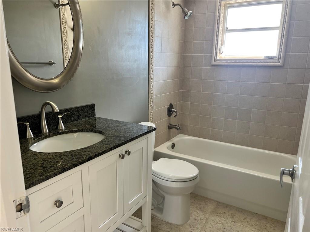 VAN LOON COMMONS - Residential Lease