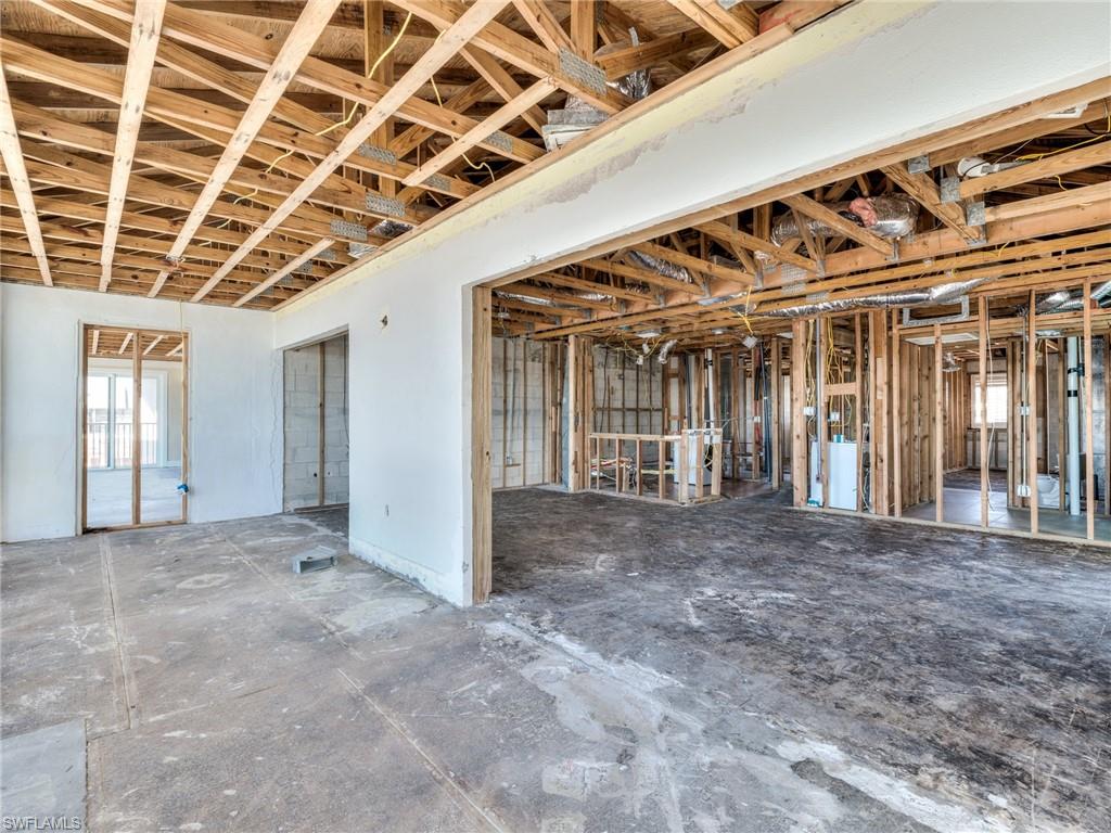 SUNSET SOUTH CONDO - Residential