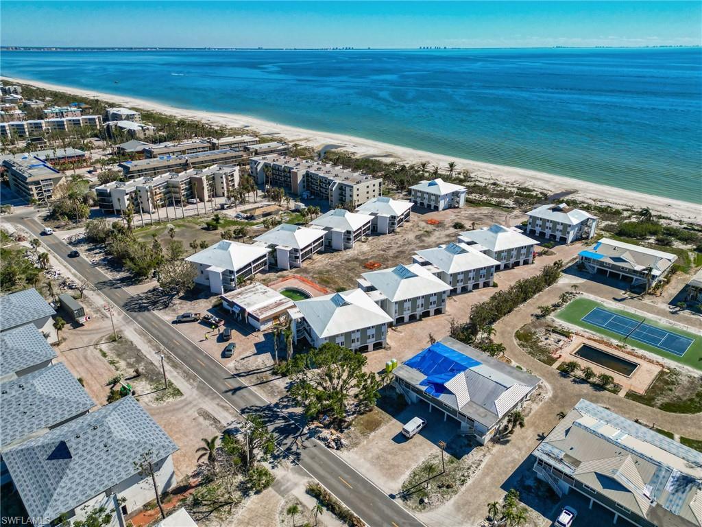 SUNSET SOUTH CONDO - Residential