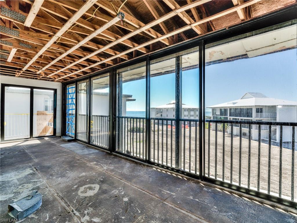 SUNSET SOUTH CONDO - Residential