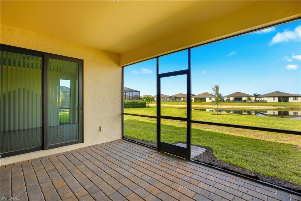 PORTICO - Residential