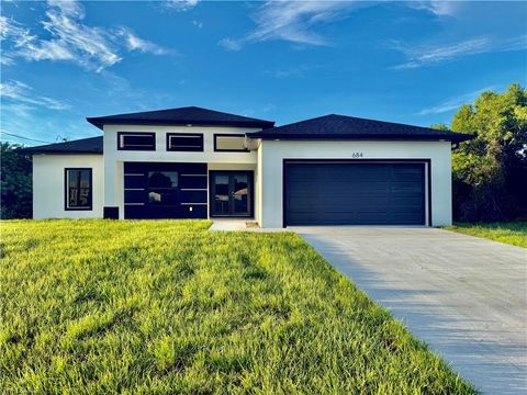 684 Kingsbury ST E LEHIGH ACRES FL 33974