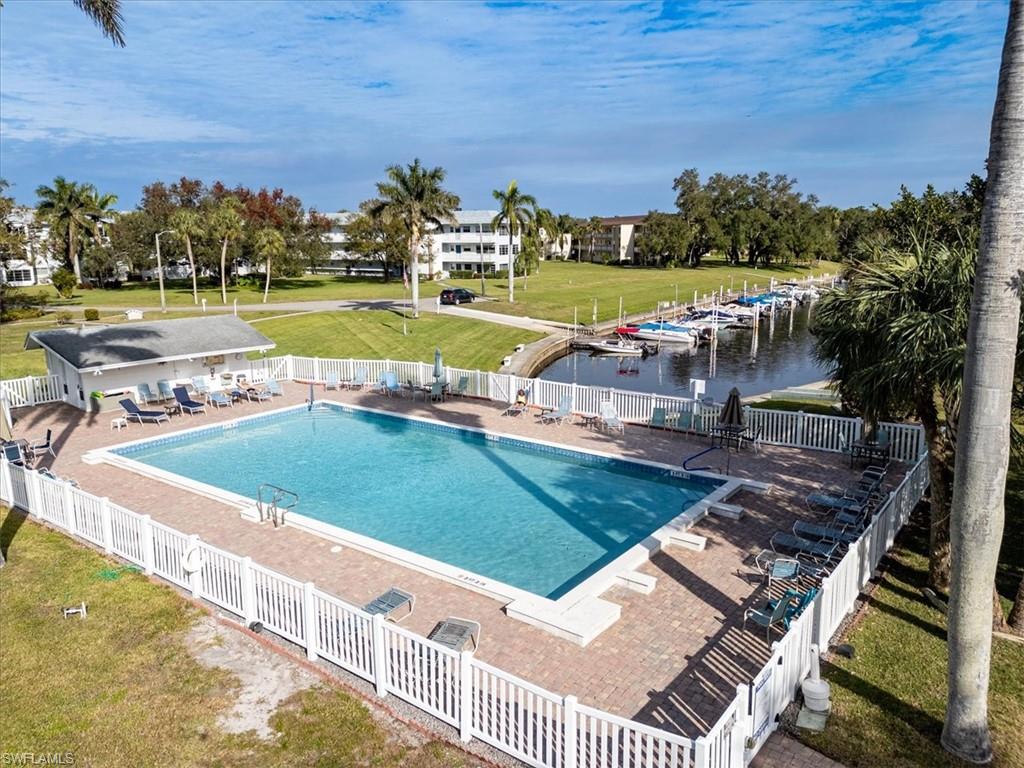 TROPIC TERRACE - Residential