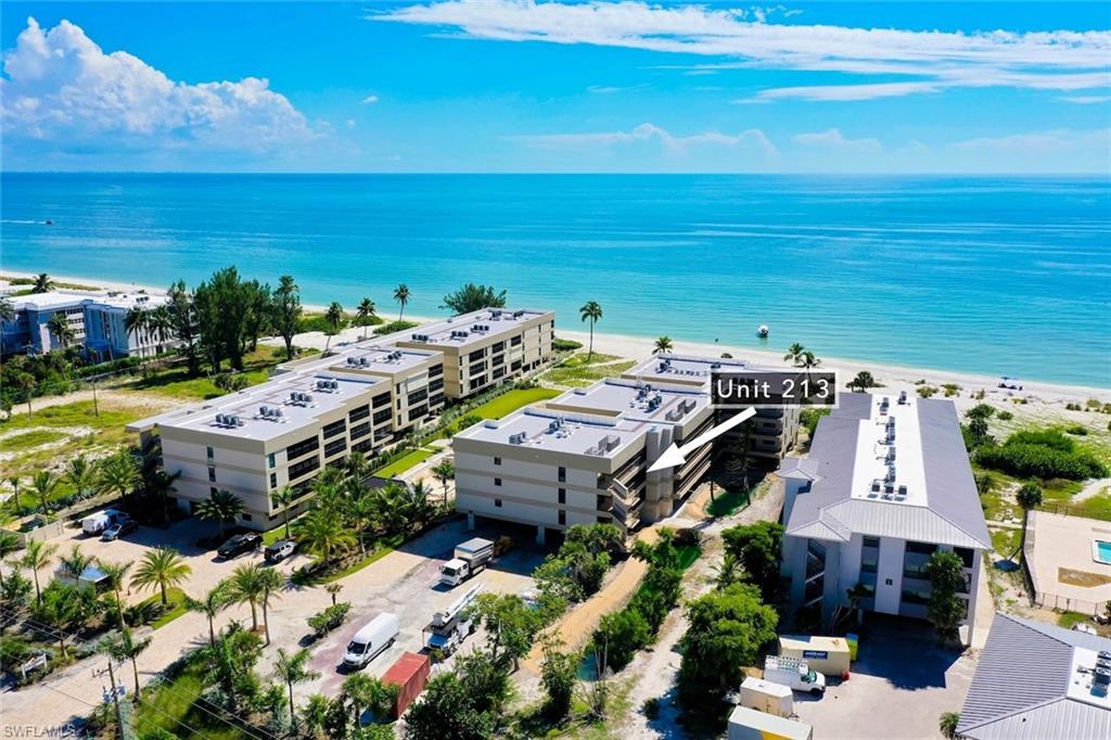 KINGS CROWN - Residential