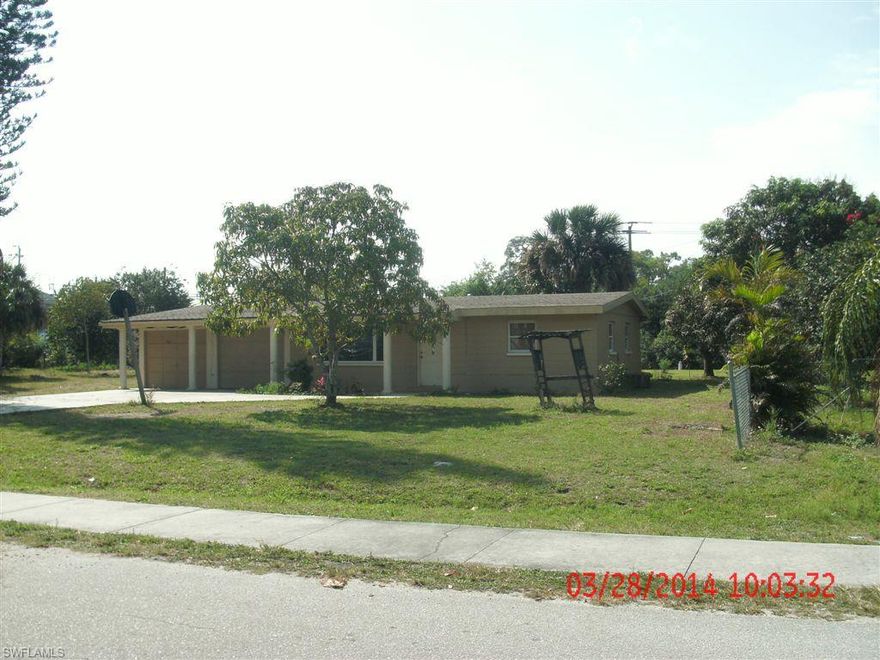 This is on Highest and Best due on 5:00 pm on May 20,2014. Home is being sols AS-IS with no repairs. THIS PROPERTY IS ELIGIBLE UNDER THE FREDDIE MAC FIRST LOOK INITIATIVE THROUGH May 10th, 2014. ONLY PURCHASERS OCCUPYING HOME AS THEIR PRIMARY RESIDENCE OR SECOND HOME MAY MAKE OFFERS WHICH SELLER WILL CONSIDER DURING THIS LISTING PERIOD. BUYER WILL BE REQUIRED TO SIGN A NOTARIZED AFFIDAVIT OF OWNER-OCCUPANCY UPON ACCEPTANCE. FAR/BAR As-IS and proof of funds dated within 30 days of offer. Sellers Title Company is to hold Earnest Money and copy of Earnest Money check must be included with all offers.  If financing lender pre-approval.  Seller pays and picks title, buyer pays doc stamps, and please put the address of the property in the subject line and make sure offer form is returned in the email. Offers cannot be submitted until property has been on the market for 48 hours. Buyer/Selling agent to verify all association fees