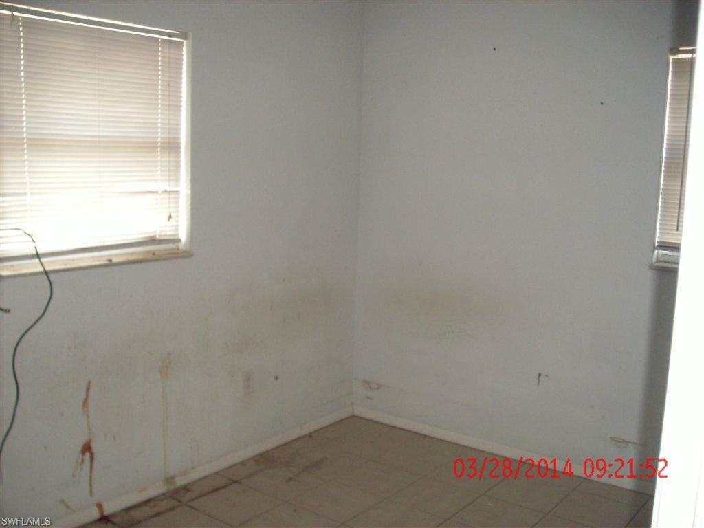 PINE MANOR - Residential