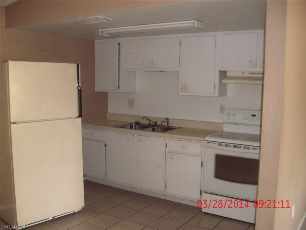 PINE MANOR - Residential