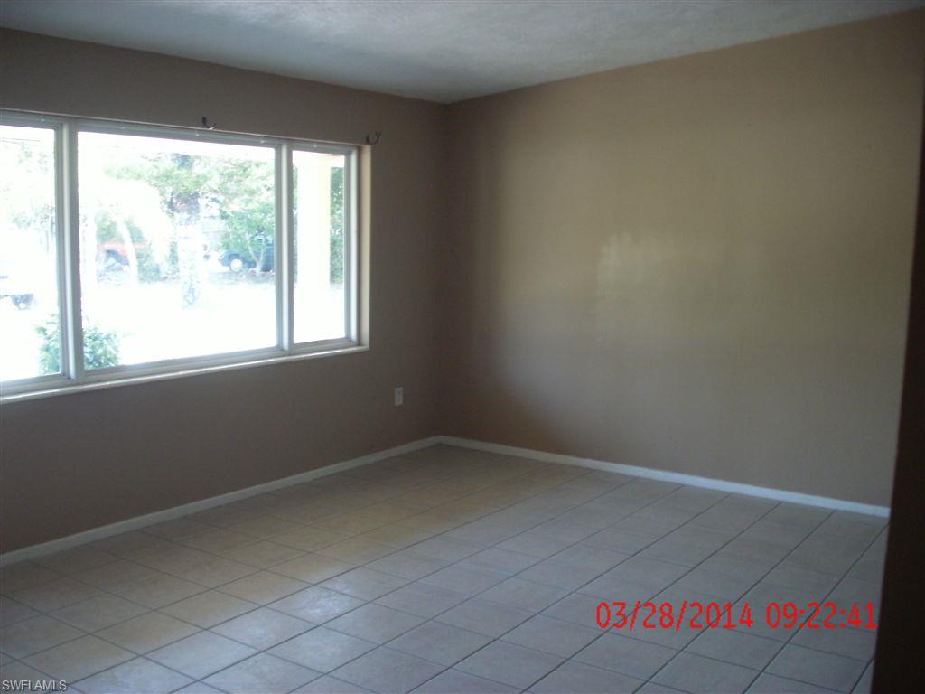 PINE MANOR - Residential