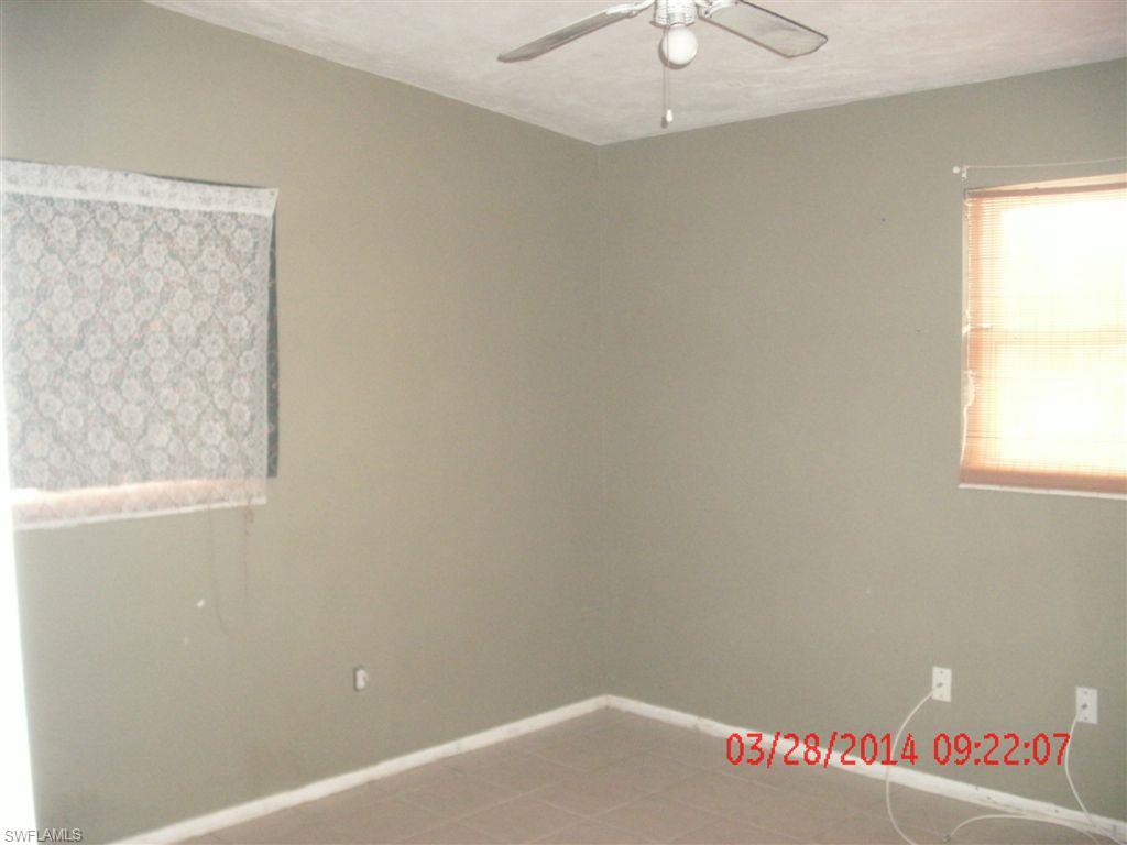 PINE MANOR - Residential