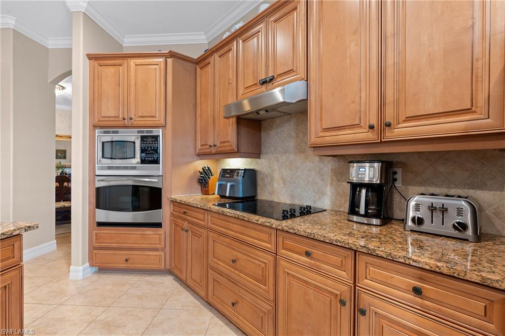 REFLECTION ISLES - Residential