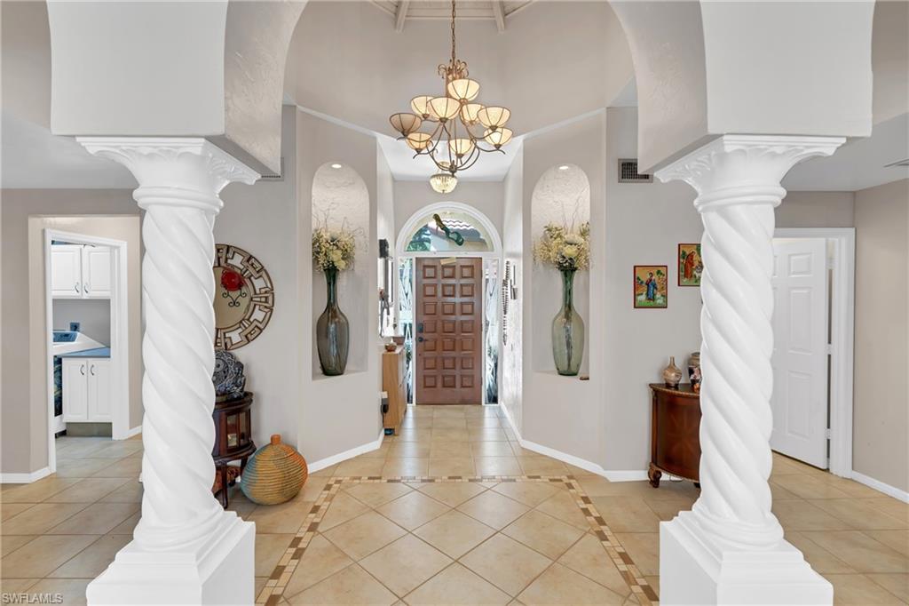 1443 Larkspur DR