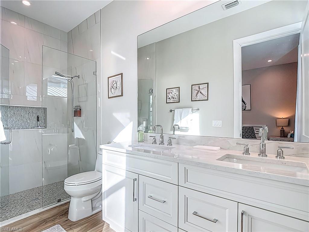 NAPLES PARK - Residential