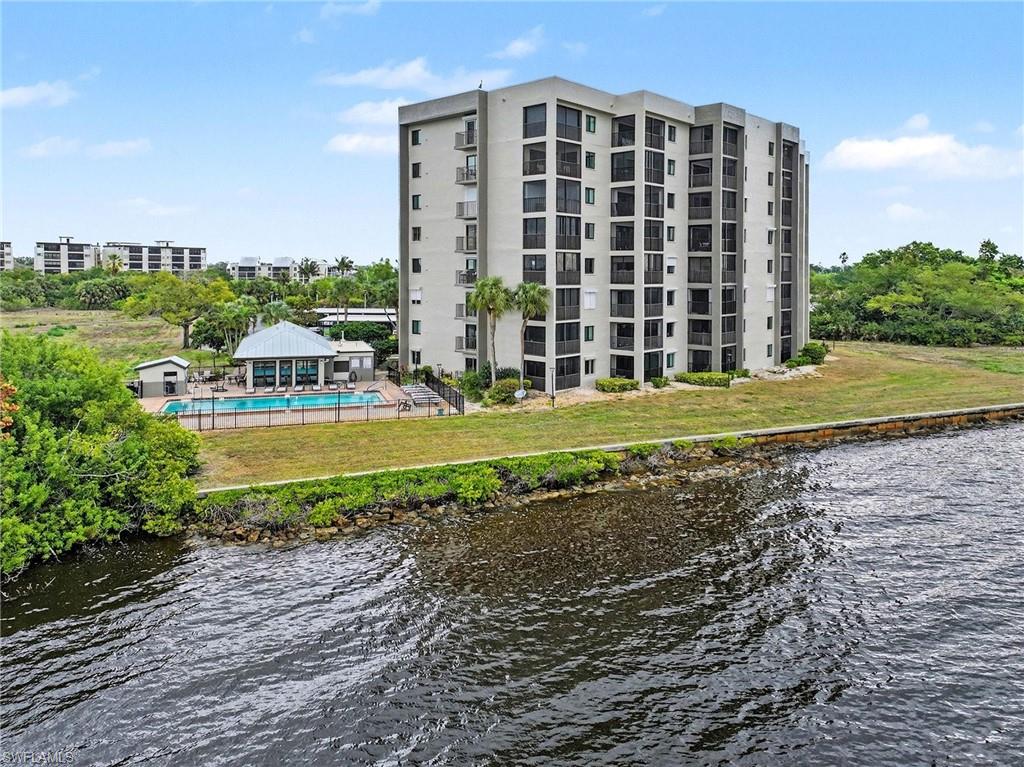 MOORINGS POINT CONDO - Residential