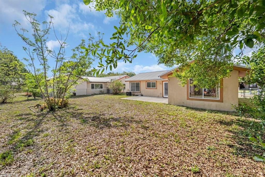 HOLIDAY PARK - Residential